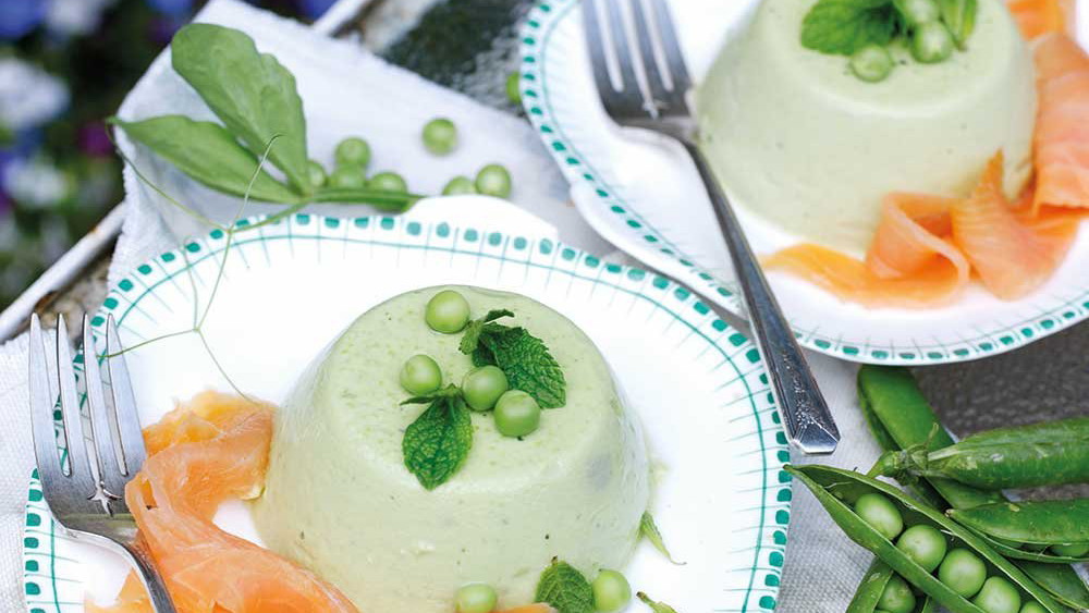 Minted Pea Panna Cotta with Smoked Salmon