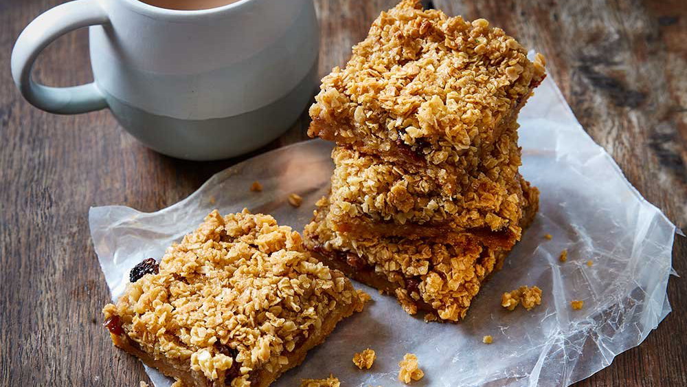 apple flapjack tart