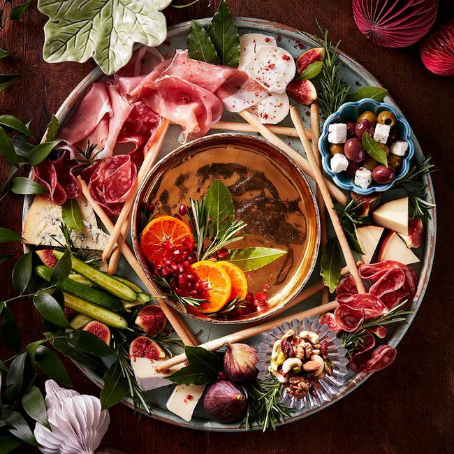 Christmas Grazing Platter Wreath