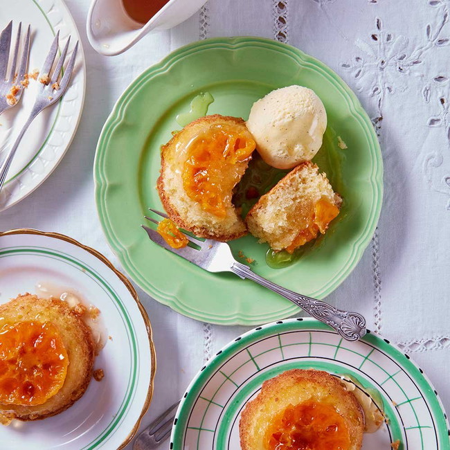 Mini Clementine upside down cakes