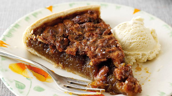 Sticky Walnut Tart