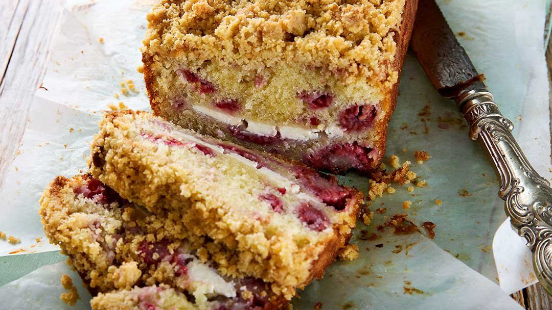Raspberry Streusel Cake