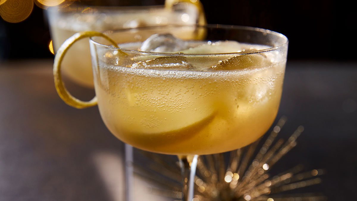 Pear & Ginger Fizz