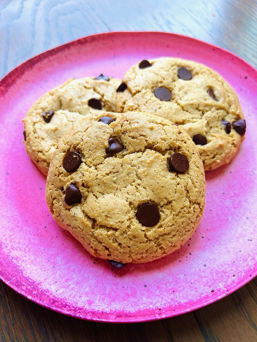 Tahini Chocolate Chip Cookies