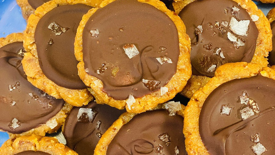 No-Bake Date Cookies