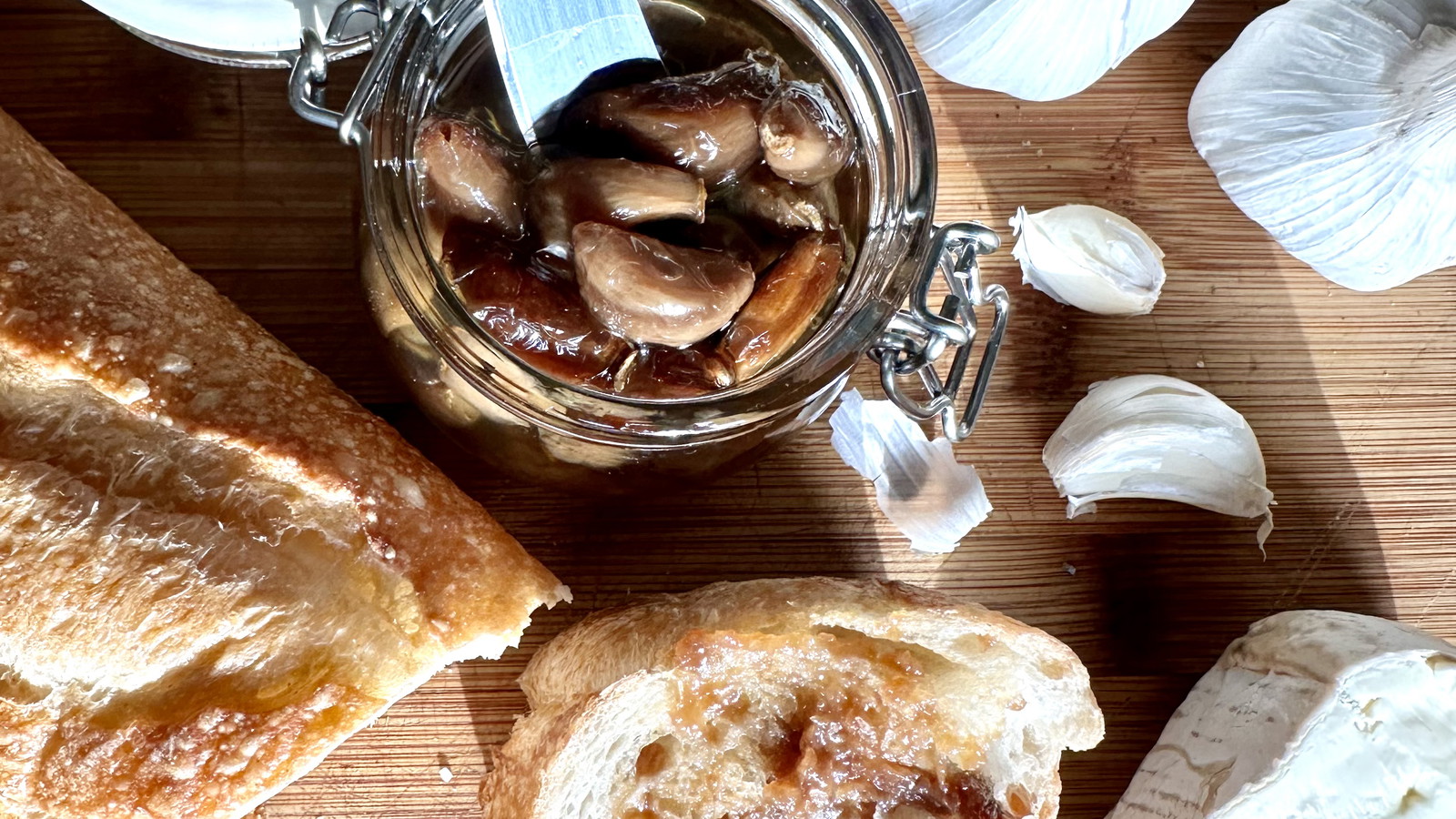 Image of Garlic Confit