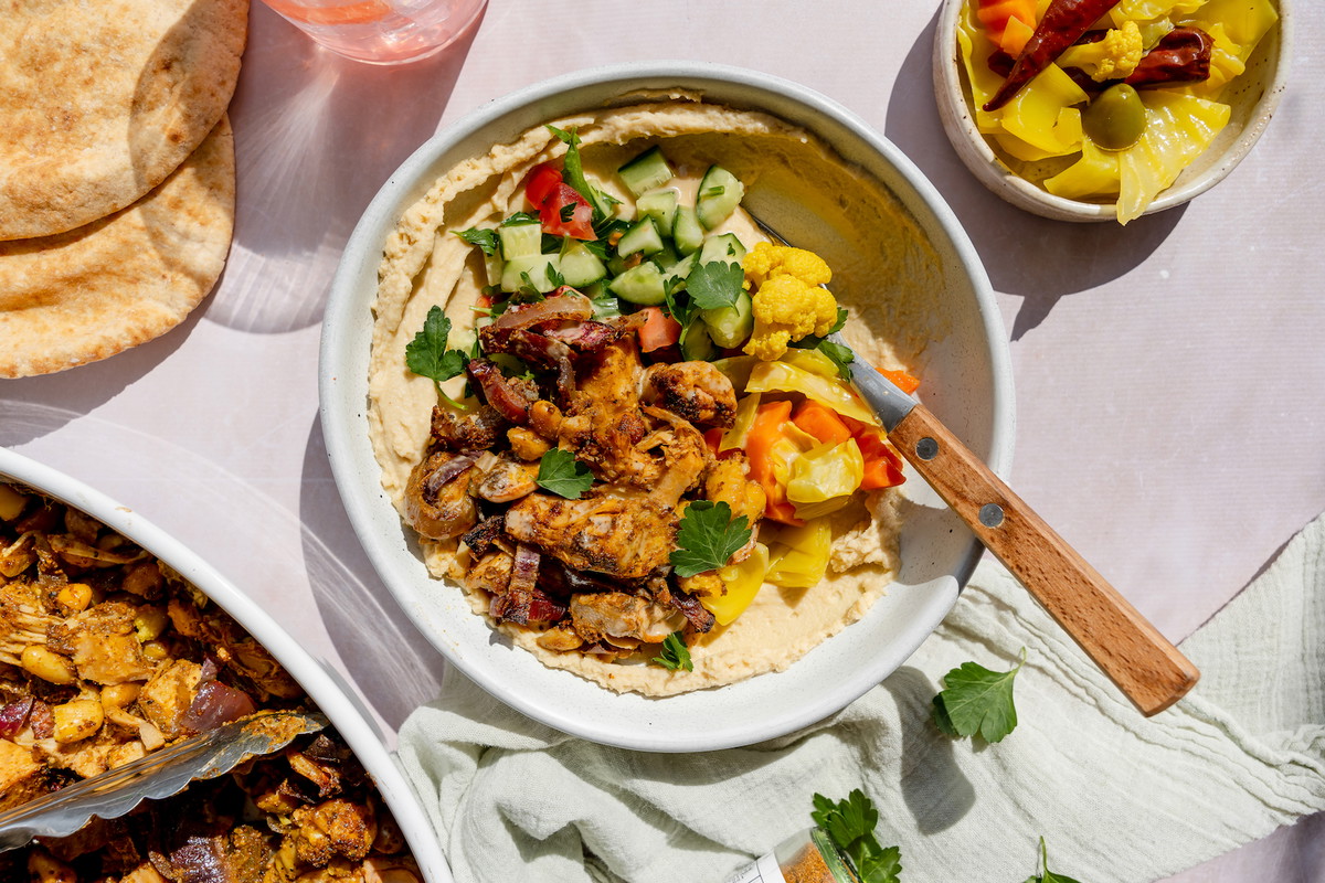 Jackfruit and White Bean Shawarma