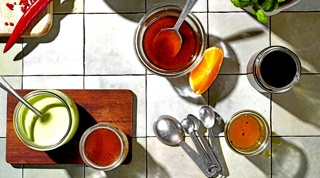 Image of Mango-Chili-Dressing mit Sesam & Sojasauce