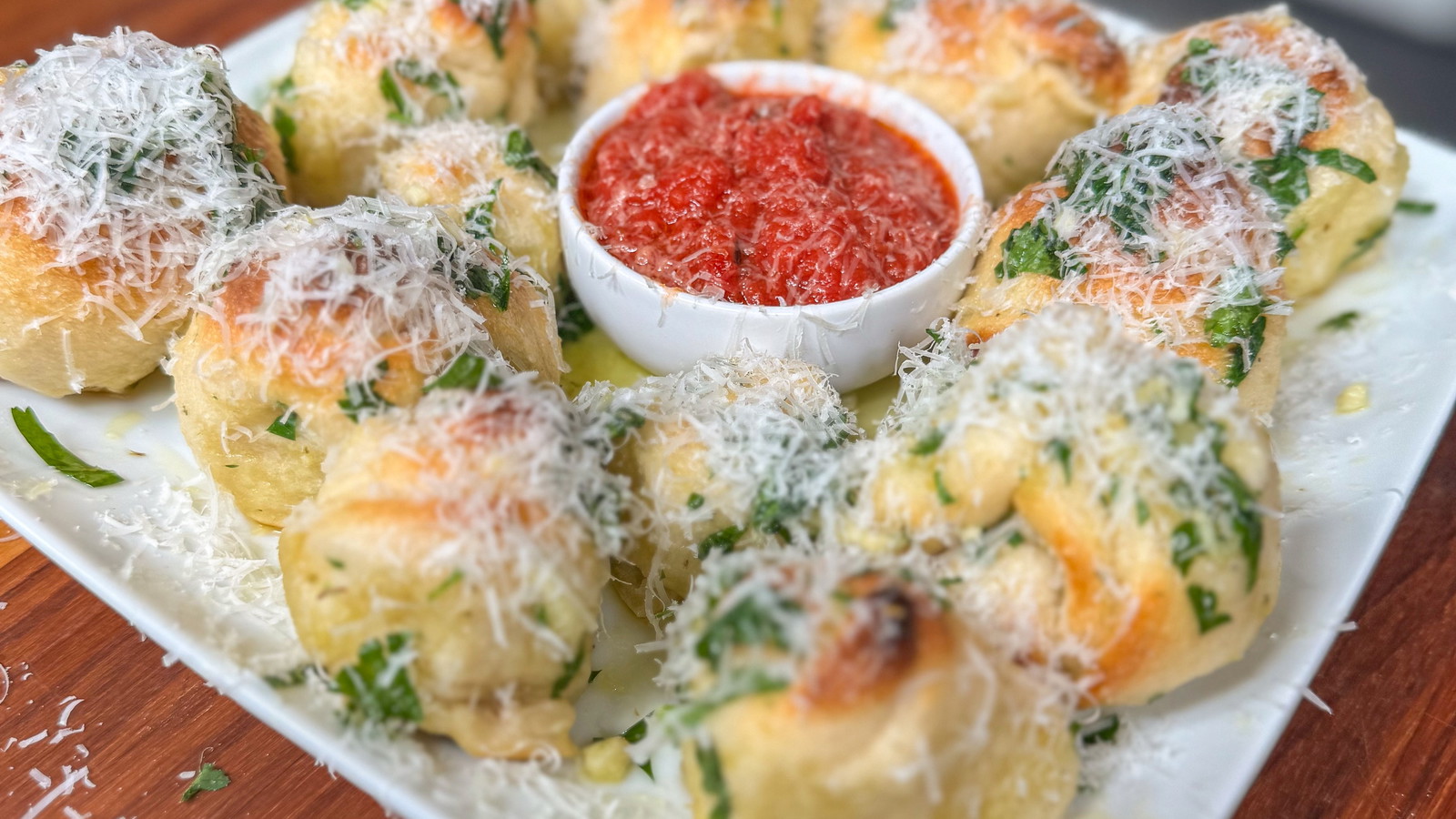 Image of Garlic Knots