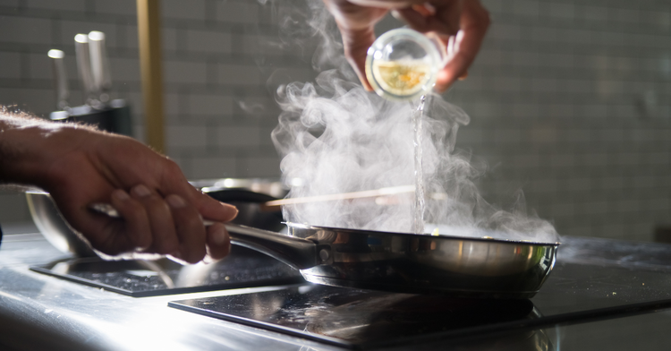 Image of &nbsp;&nbsp;🔸 Méthode 1 : Asperge à la vapeur&nbsp;&nbsp;– Dépose les...