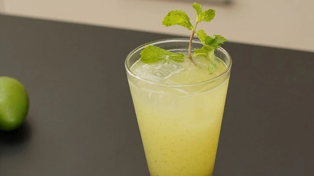 Image of Pressure Cooker Aam Panna