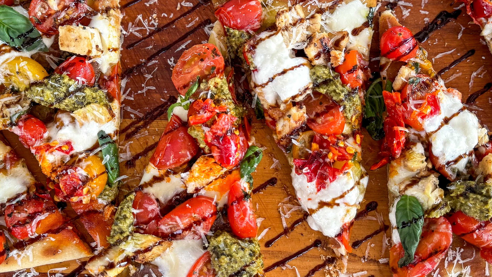Image of Chicken Bruschetta Flatbread