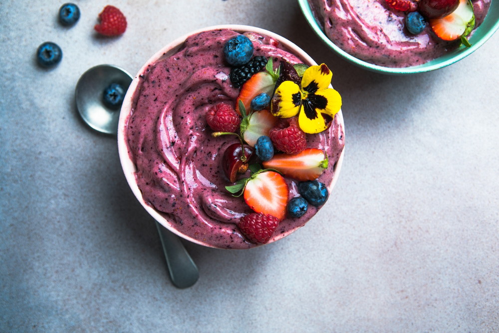Blueberry Dragonfruit Yogurt Bowl