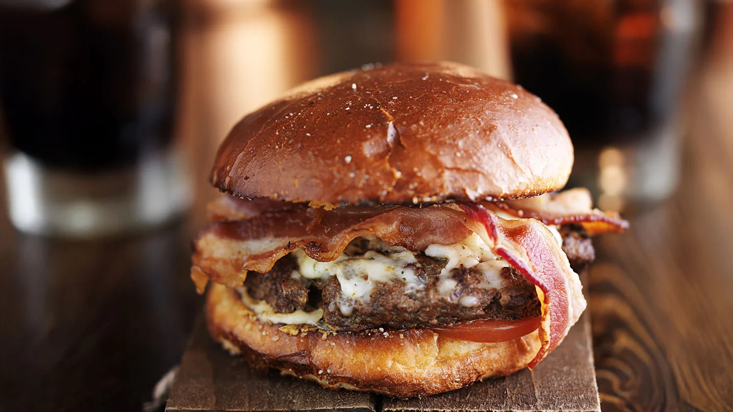 Image of La mejor hamburguesa de Camembert