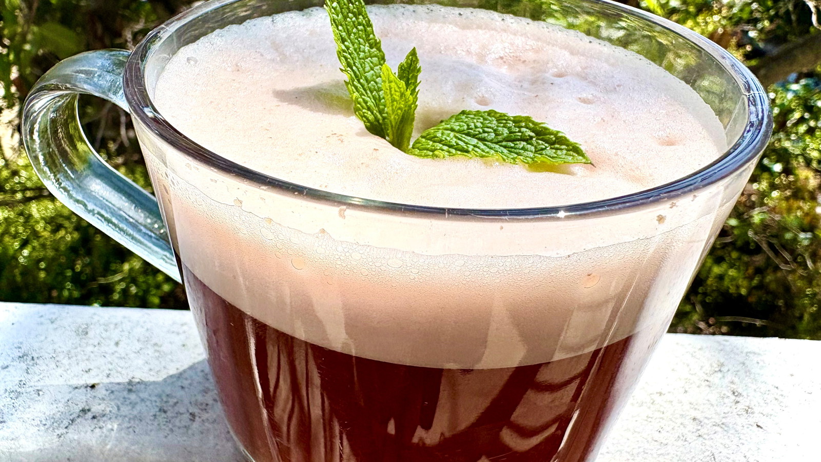 Image of Ashitaba Iced Tea Smoothie
