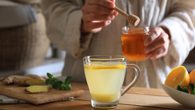 Goldenseal-Infused Honey for Immune Support