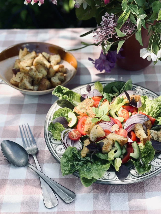 Image of Panzanella – En italiensk klassiker i en sprød version