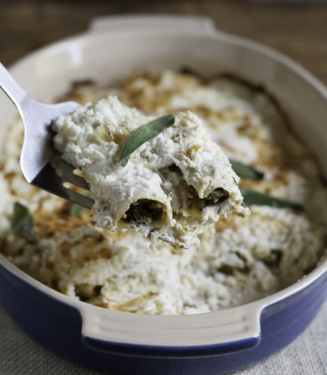 Butternut Squash and Kale Cannelloni | Sweet butternut squash with fresh kale makes a delicious filling! Topped with ricotta and more cheeses - yum! | WorldofPastabilities.com