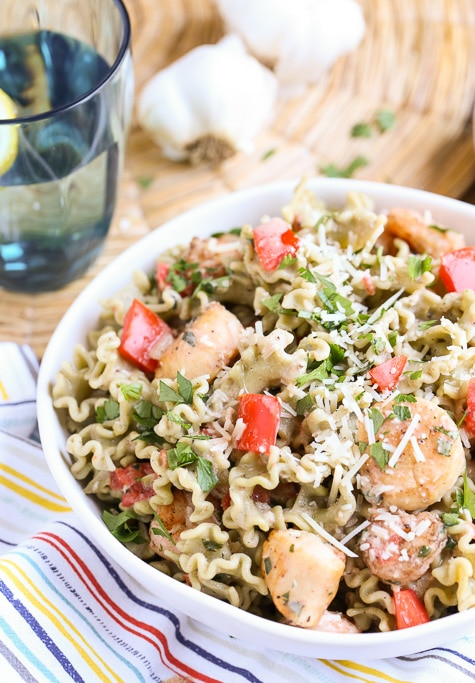 Spinach Basil Garlic Pasta Ruffles with Light Creamy Seafood
