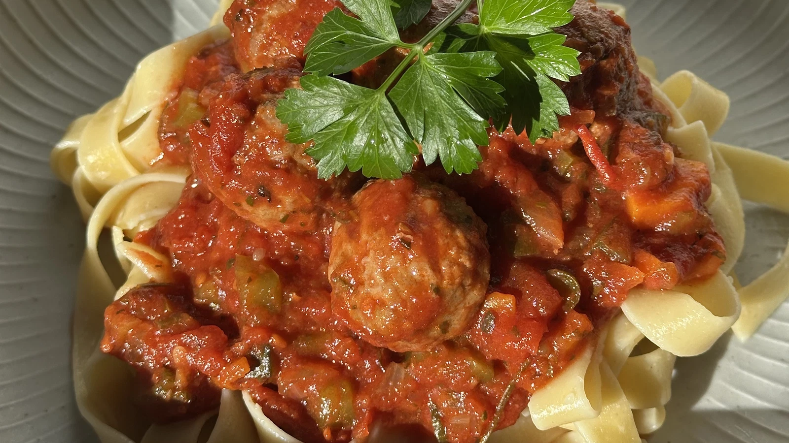 Image of Slow Cooker Meatball Pasta