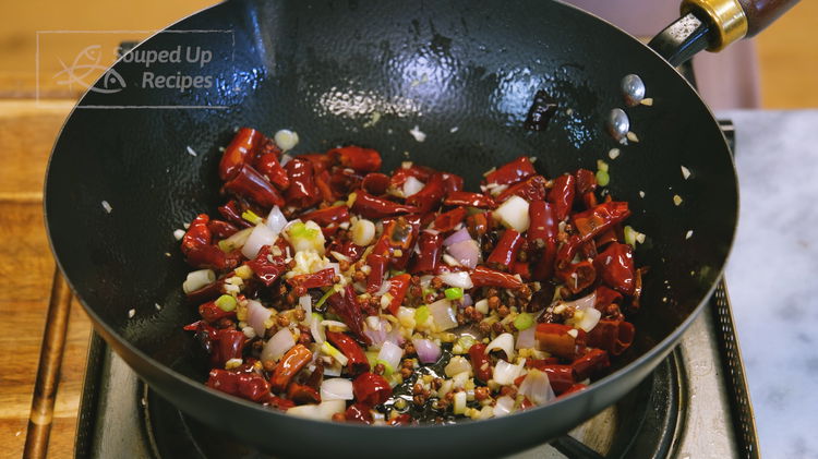 Image of Clean the wok and add 1.5 tbsp of fresh oil,...