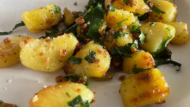 Image of Roasted Potatoes with Garlic, Mint and Cilantro