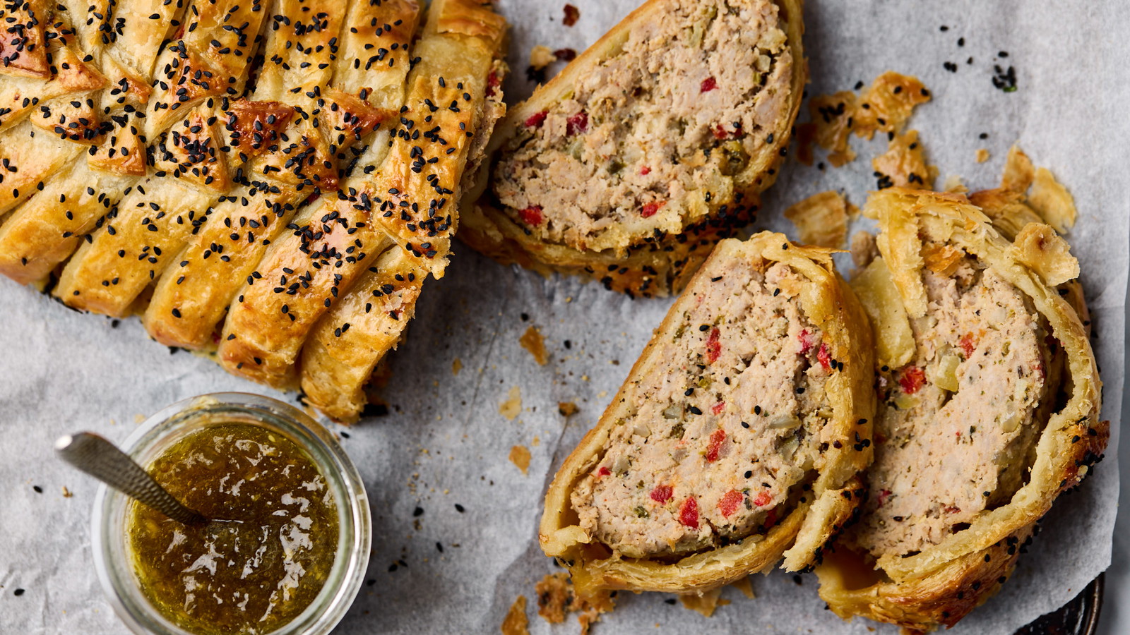 Image of Jalapeno Jam, Roasted Red Pepper & Sausage Lattice