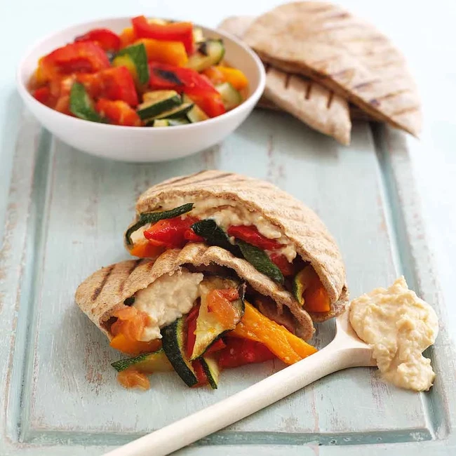Mediterranean Pitta with Houmous