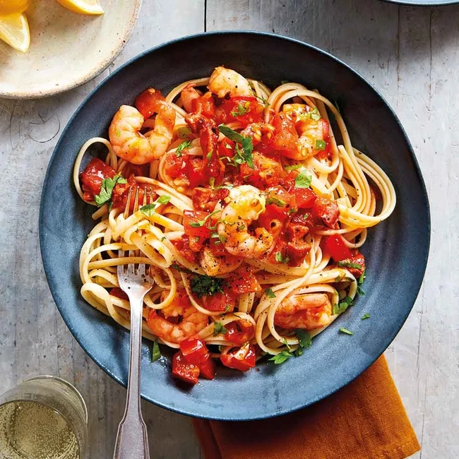 Buttery Chilli Prawn Linguine