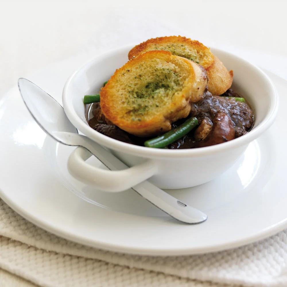 Beef & Mushroom Casserole with Garlic Bread Crust