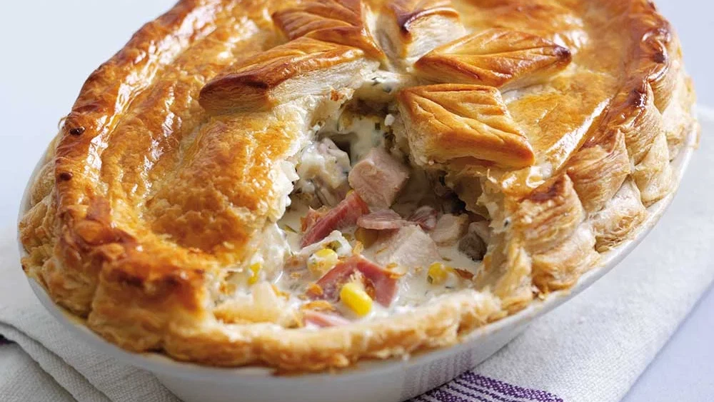 ,Chicken, Mushroom & Ham Pie