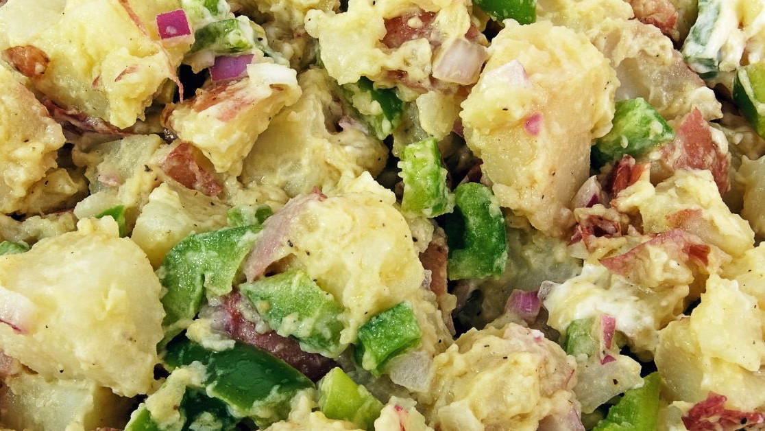 Recette de salade de pommes de terre, œufs et radis