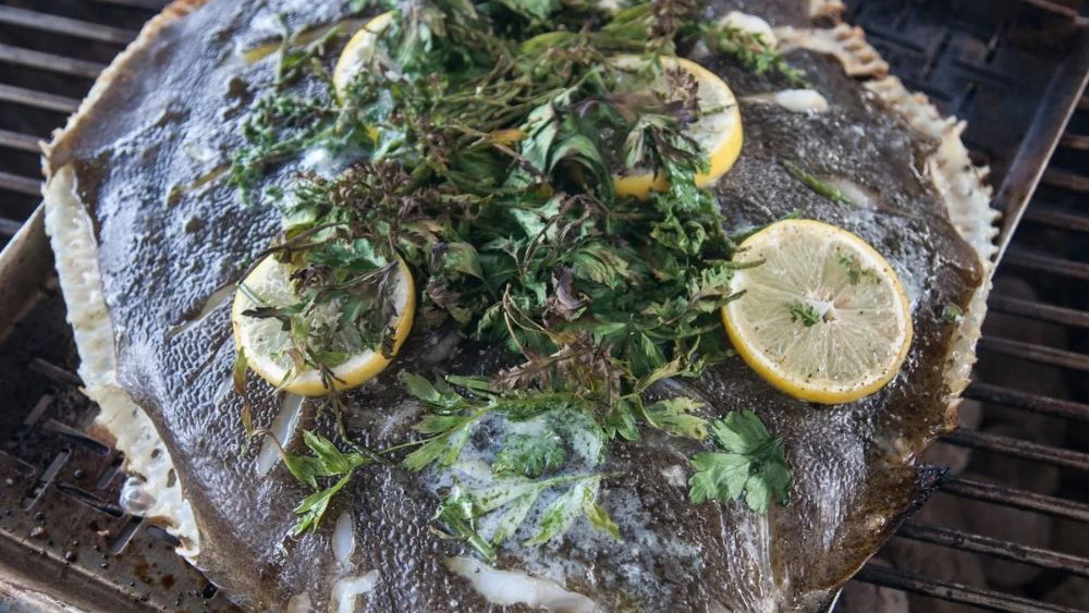 Image of Perfekt Helgrillet Pighvar