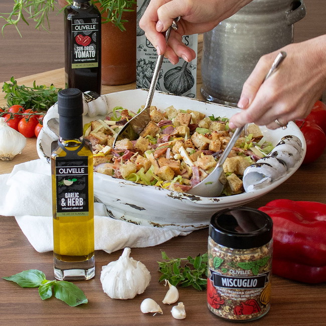 Italian Grinder Panzanella Salad