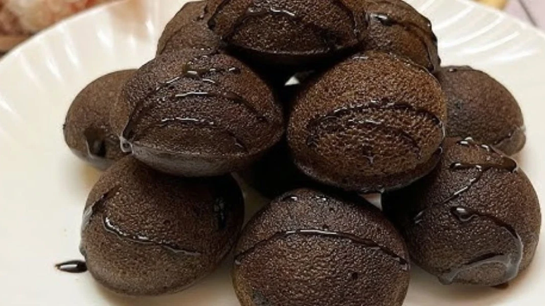 Image of Choco Lava Cake Bombs in Appe Pan