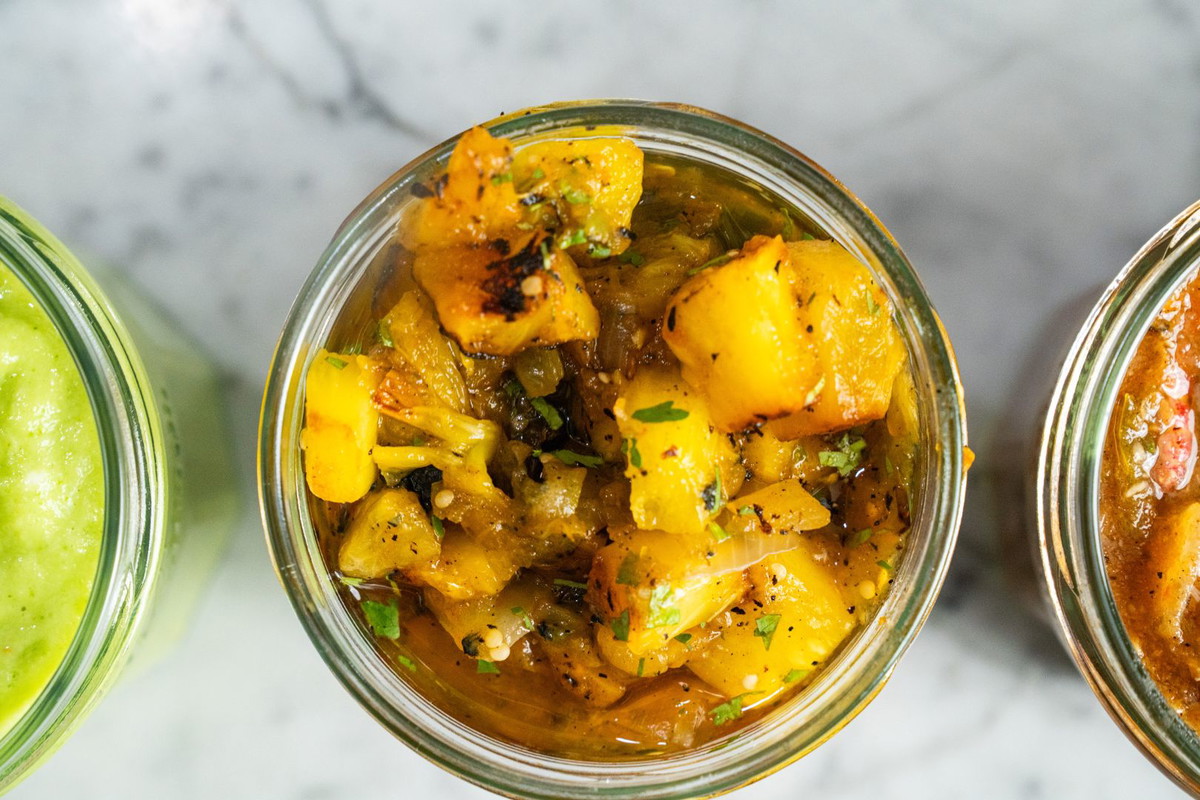 Salsa de Piña (Charred Pineapple and Habanero Salsa)