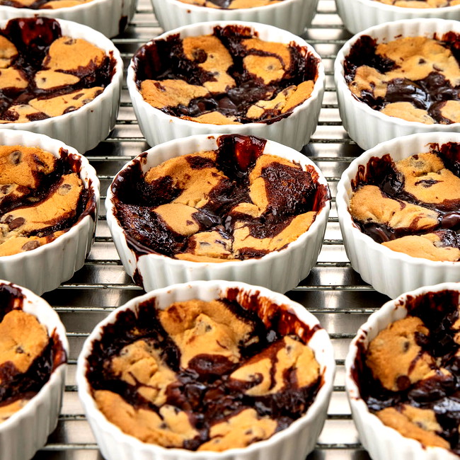 Image of Sunday Night<sup>®</sup> Molten Chocolate Cookie Cups