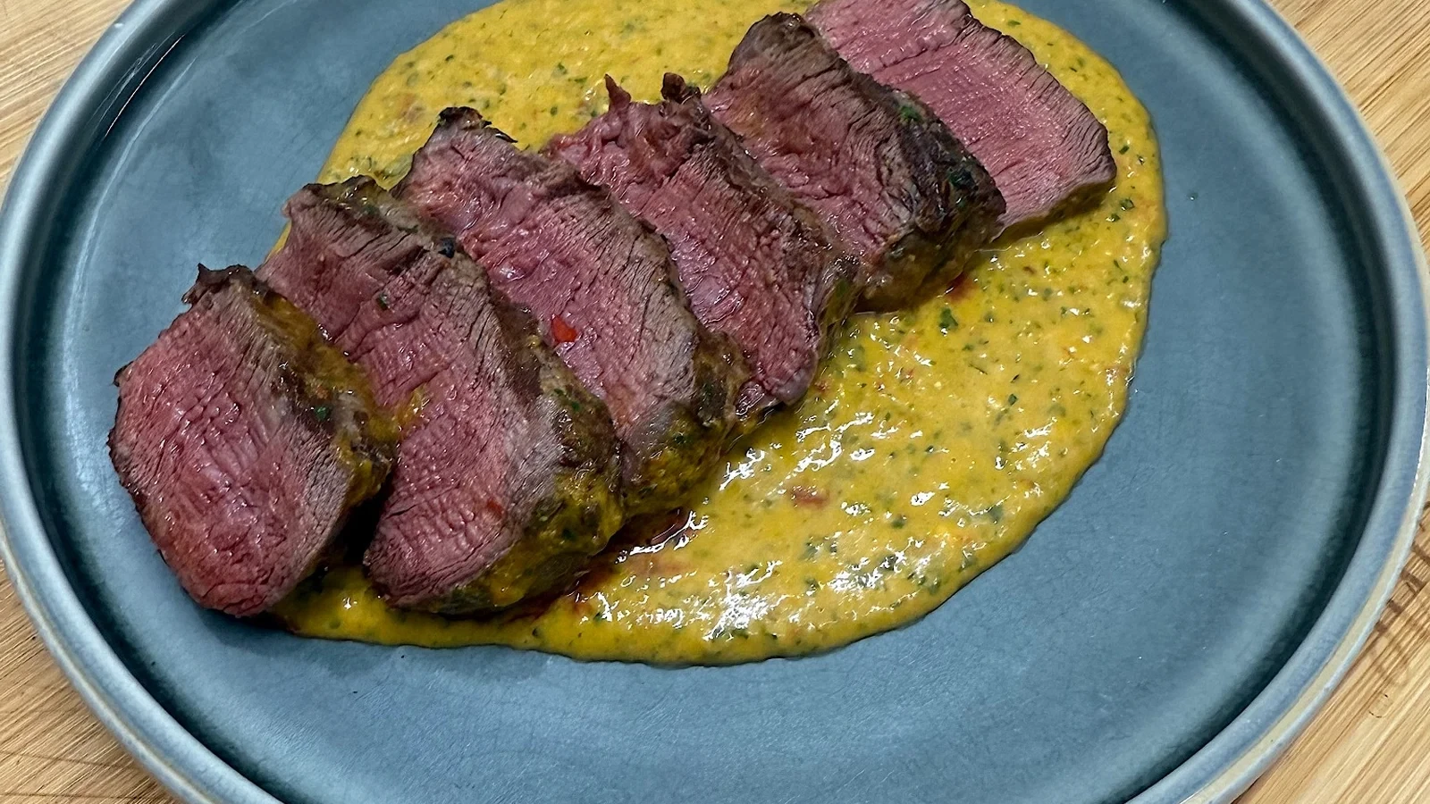 Image of Filet Mignon mit Chimichurri