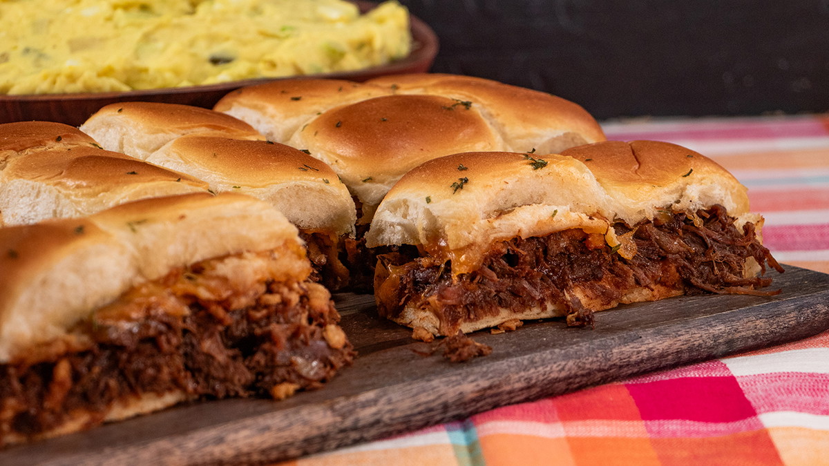 Tender and Servable BBQ Beef Sliders