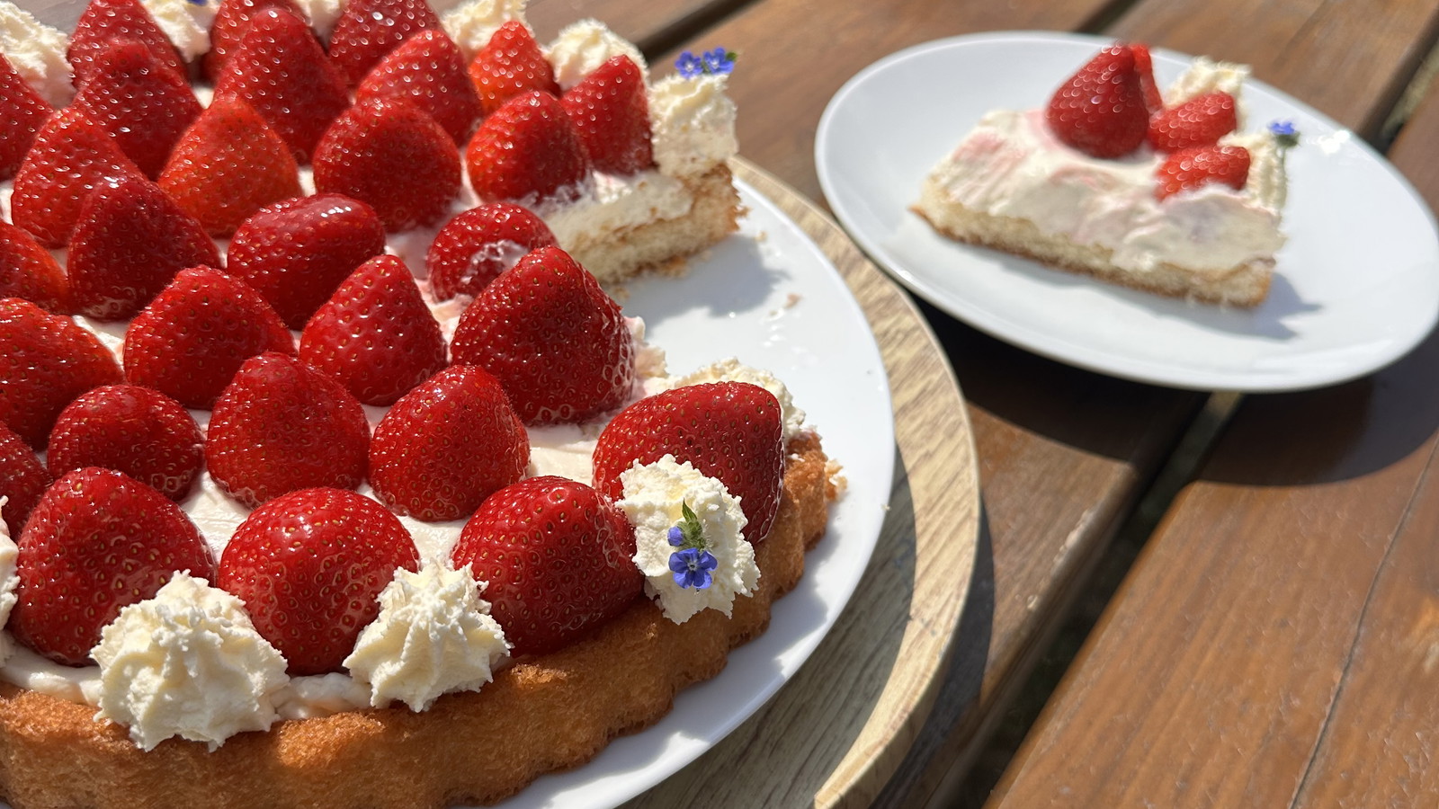 Image of Strawberry with Rhubarb Flan