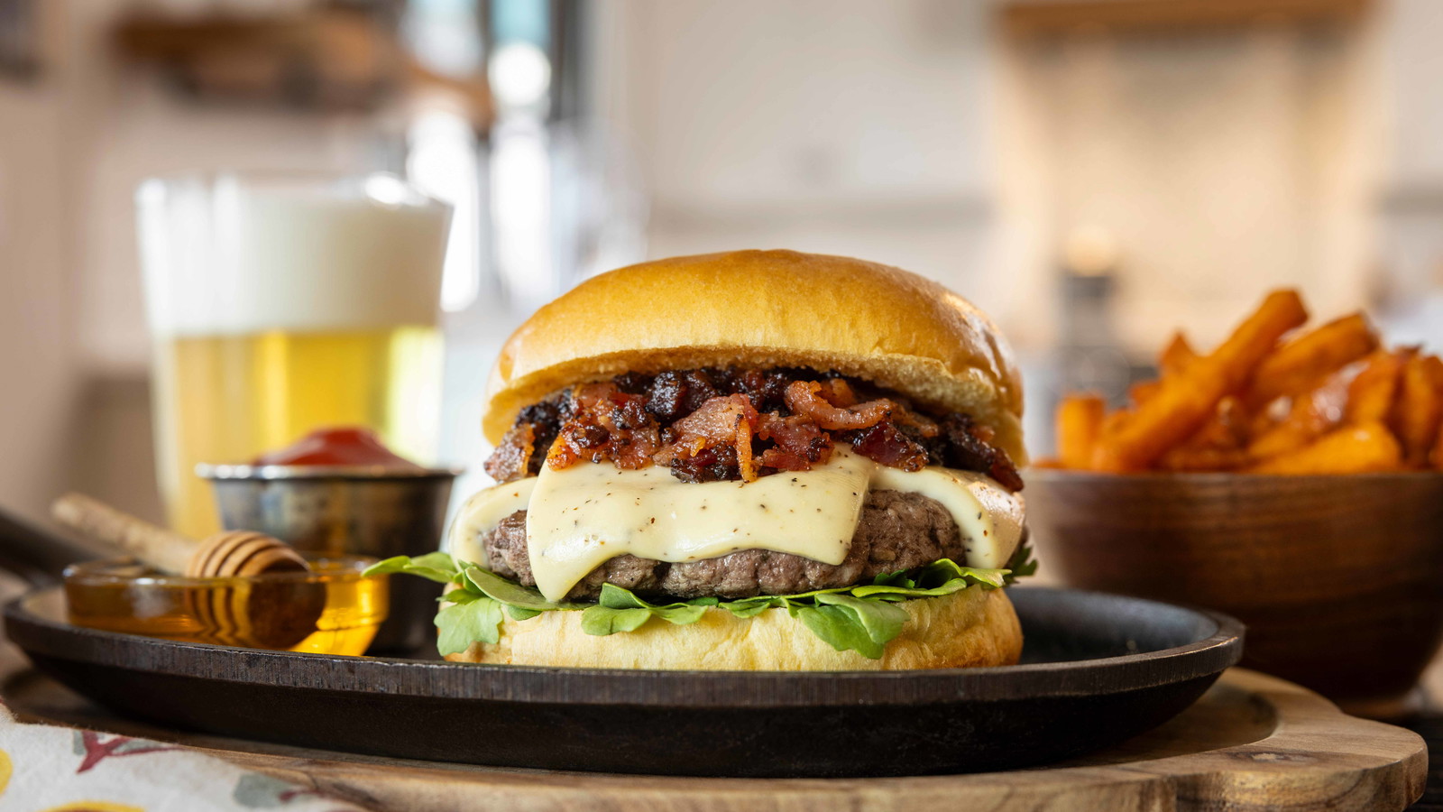 Image of Cooper® Cheese Black Pepper Smash Burger to End All Smash Burgers