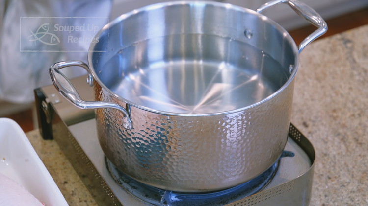 Image of Fill a large pot with water and bring it to a boil over medium heat. 