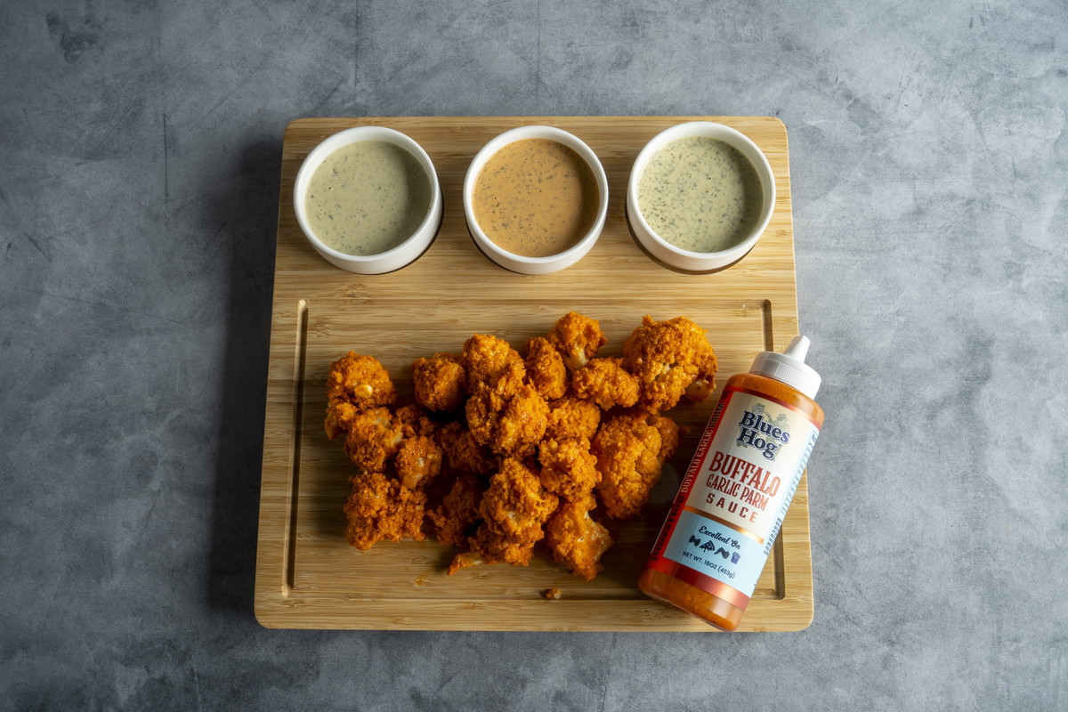 Buffalo Garlic Parm Cauliflower Bites