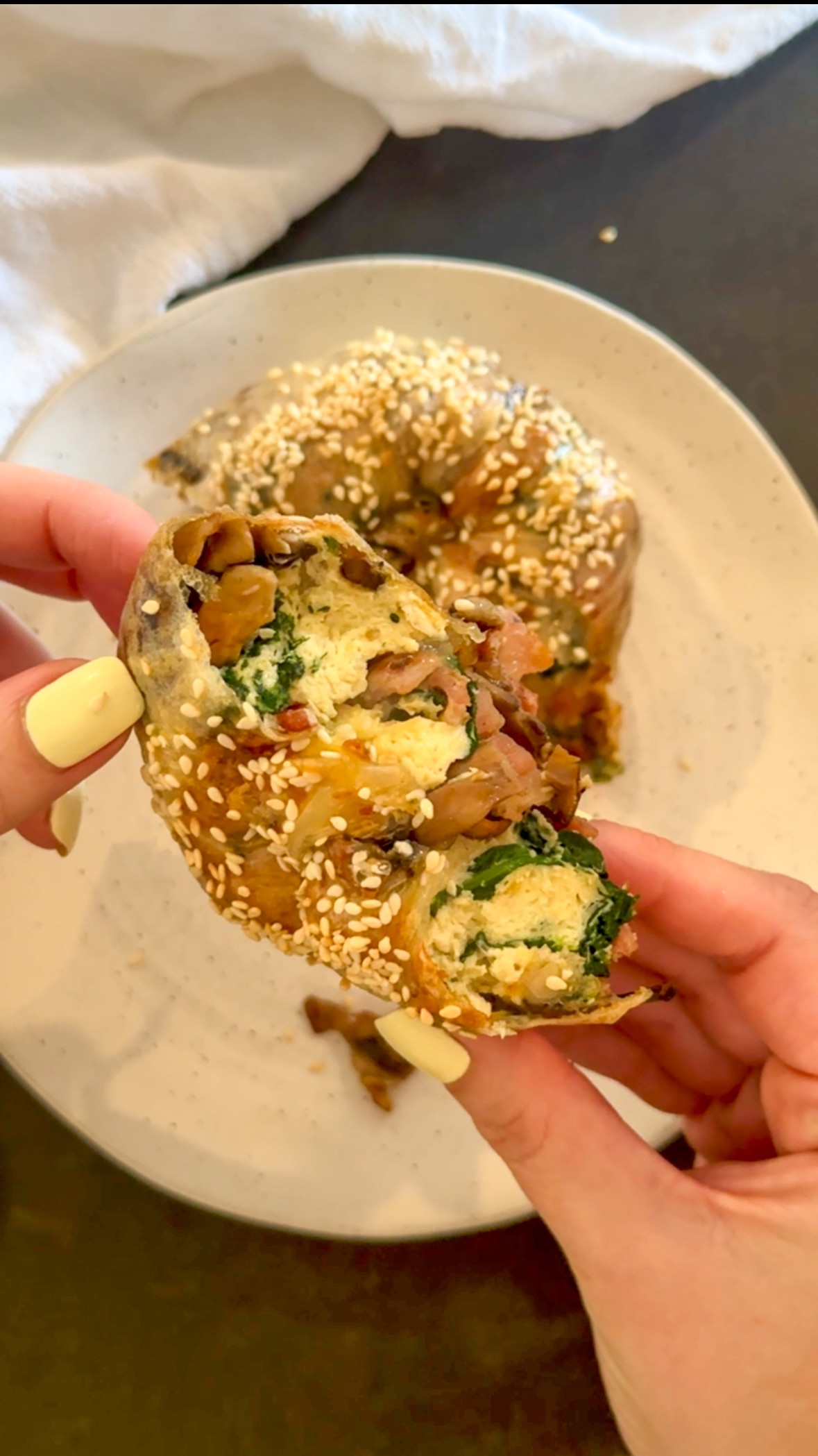 Crispy Air-Fryer Rice Paper Breakfast Roll 