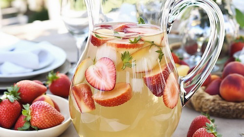 Image of Balsamic Sparkling Shrub - Strawberry and Peach