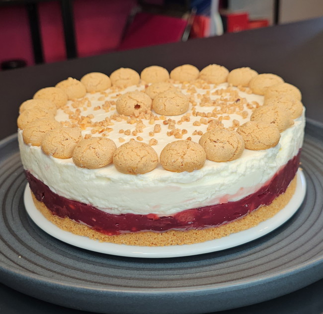Image of Amarettini-Kirsch-Torte