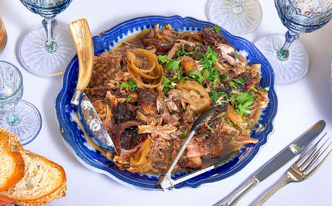 Shredded Lamb with Fresh Mint, Pomegranates & Mint Raita