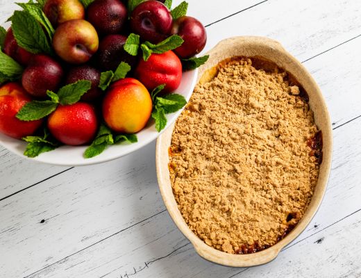Image of Yellow Summer Peach Crisp