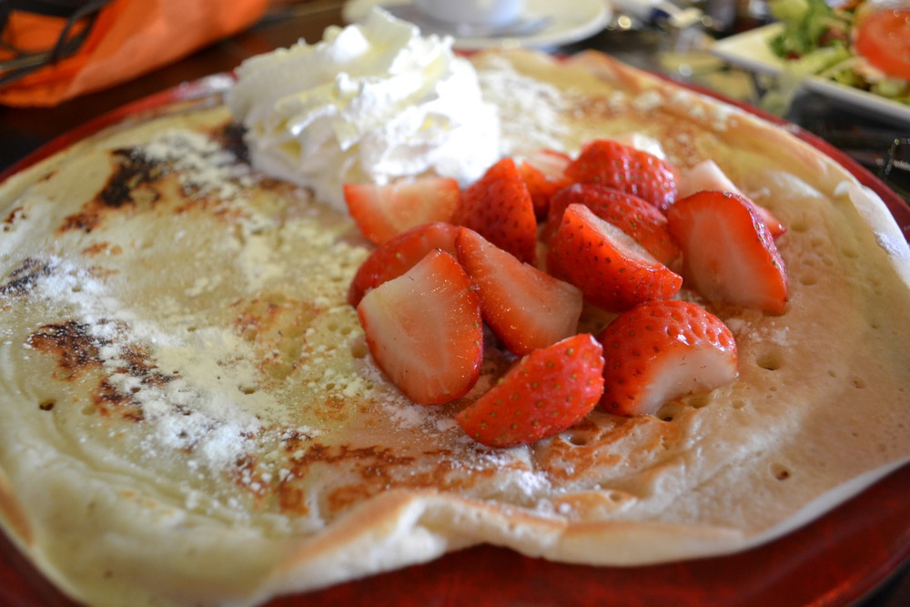 Dutch Baby Pancake with Strawberry Compote