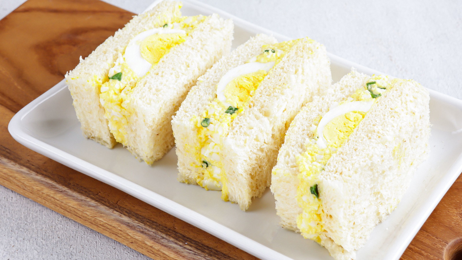 Image of Tamago Sando (Sandwich japonais aux oeufs)